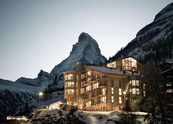 Luxury hotel only: The Omnia